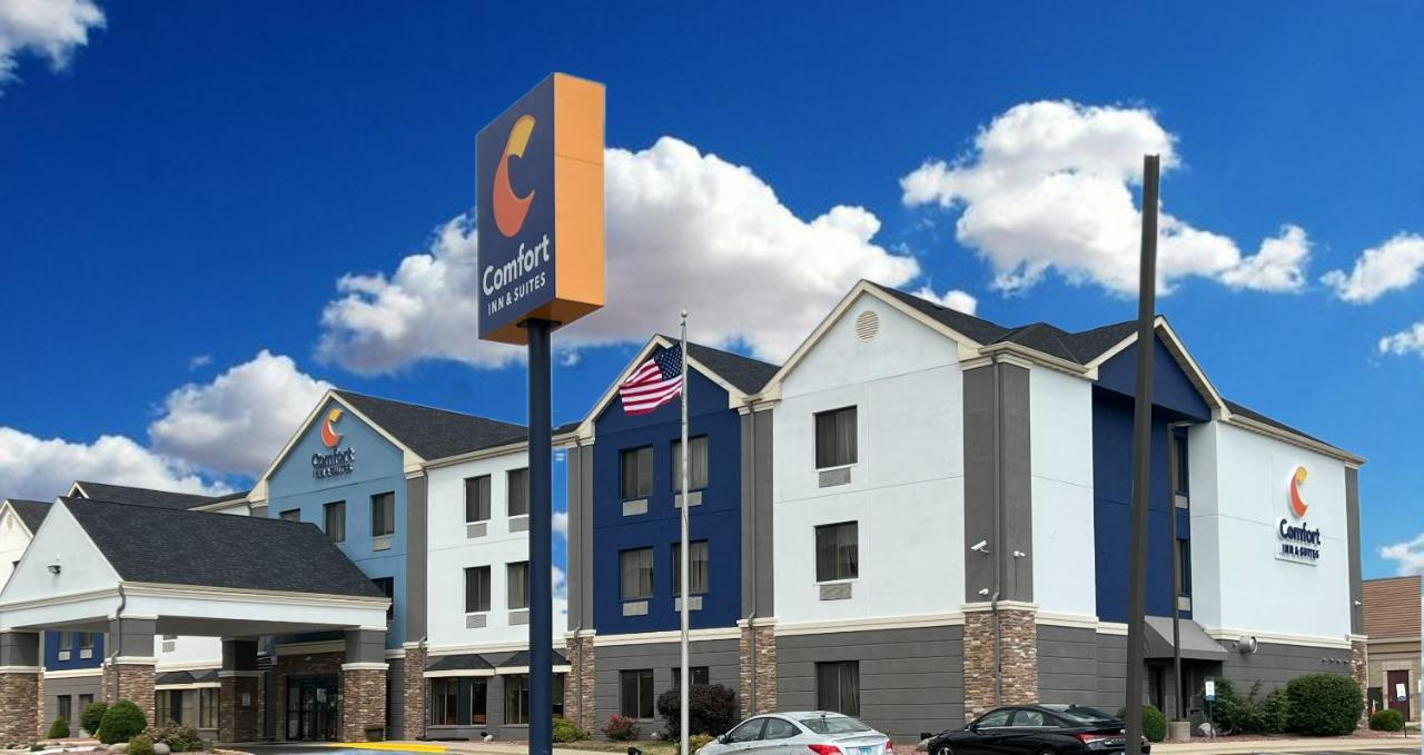 Comfort Inn & Suites Kenosha-Pleasant Prairie Екстериор снимка