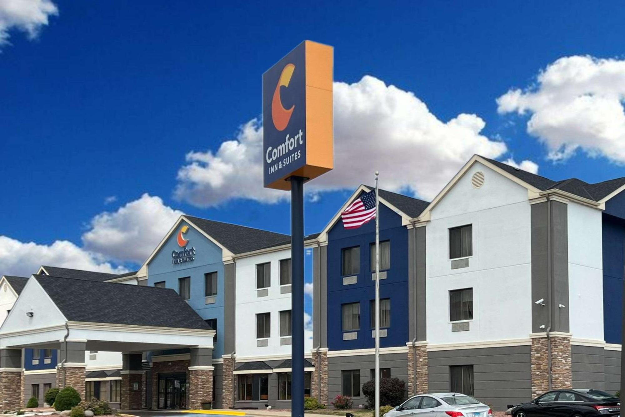 Comfort Inn & Suites Kenosha-Pleasant Prairie Екстериор снимка