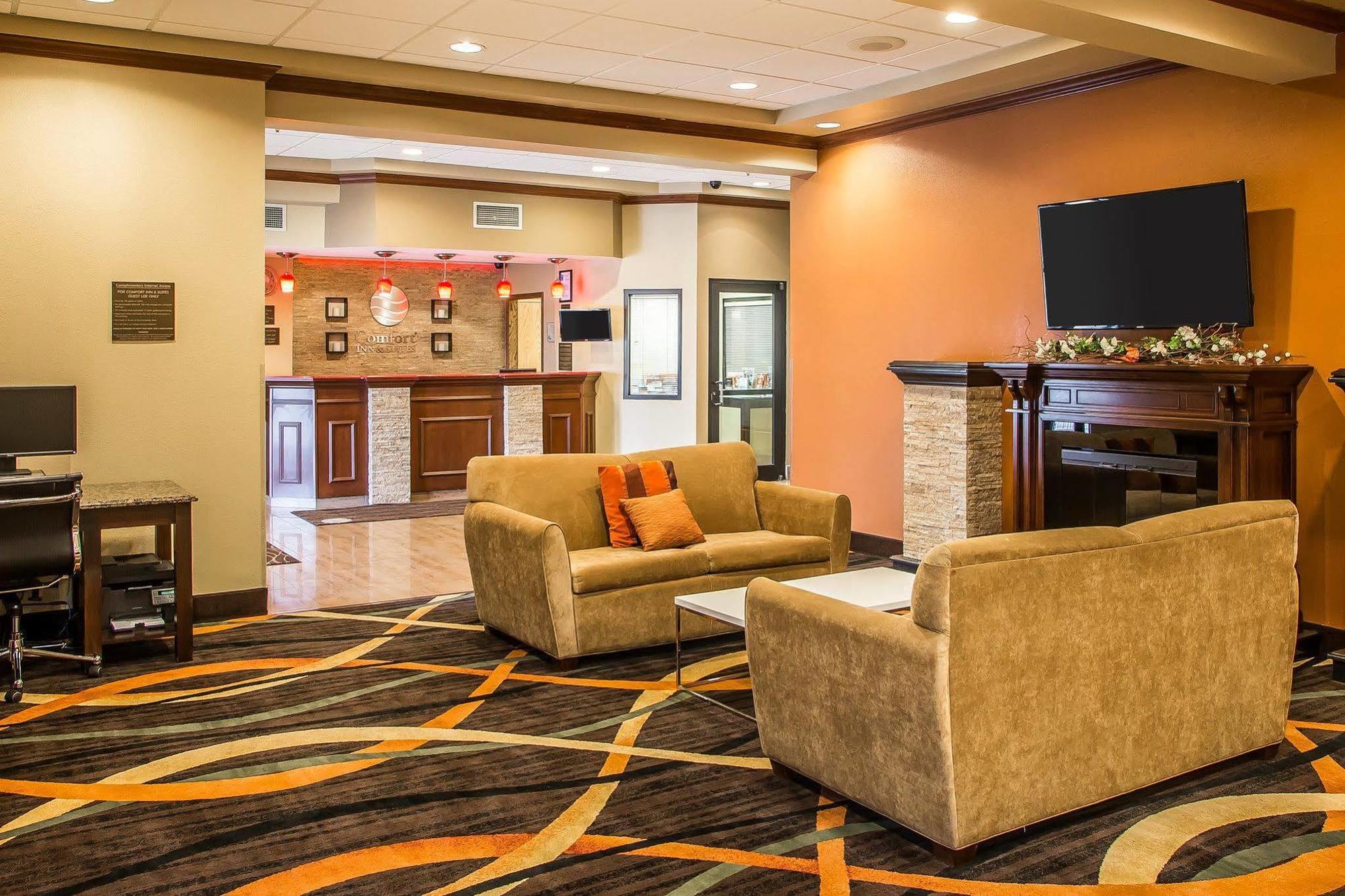 Comfort Inn & Suites Kenosha-Pleasant Prairie Екстериор снимка
